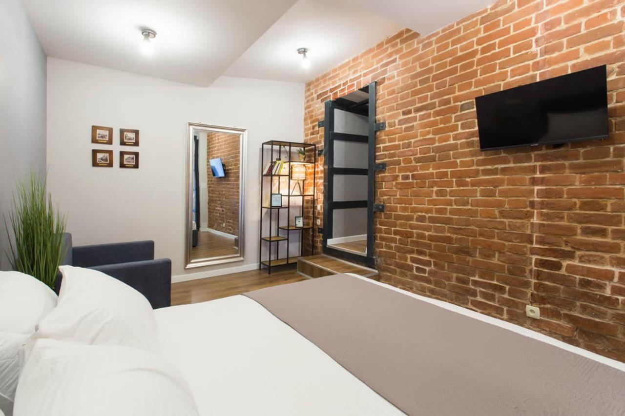 Cozy Apartment In The Center - Podilskyi Lane 7 Харьков Экстерьер фото